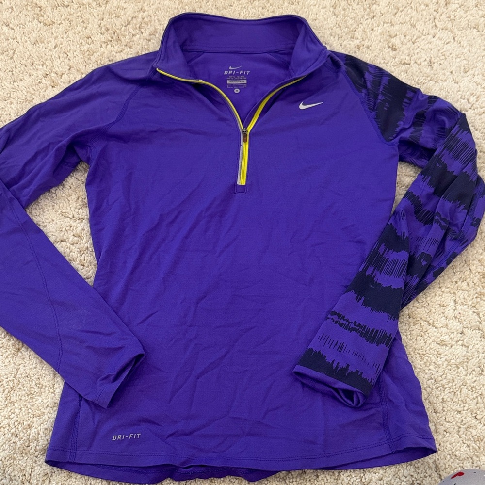 Nike Women's Purple Dri-Fit  Top